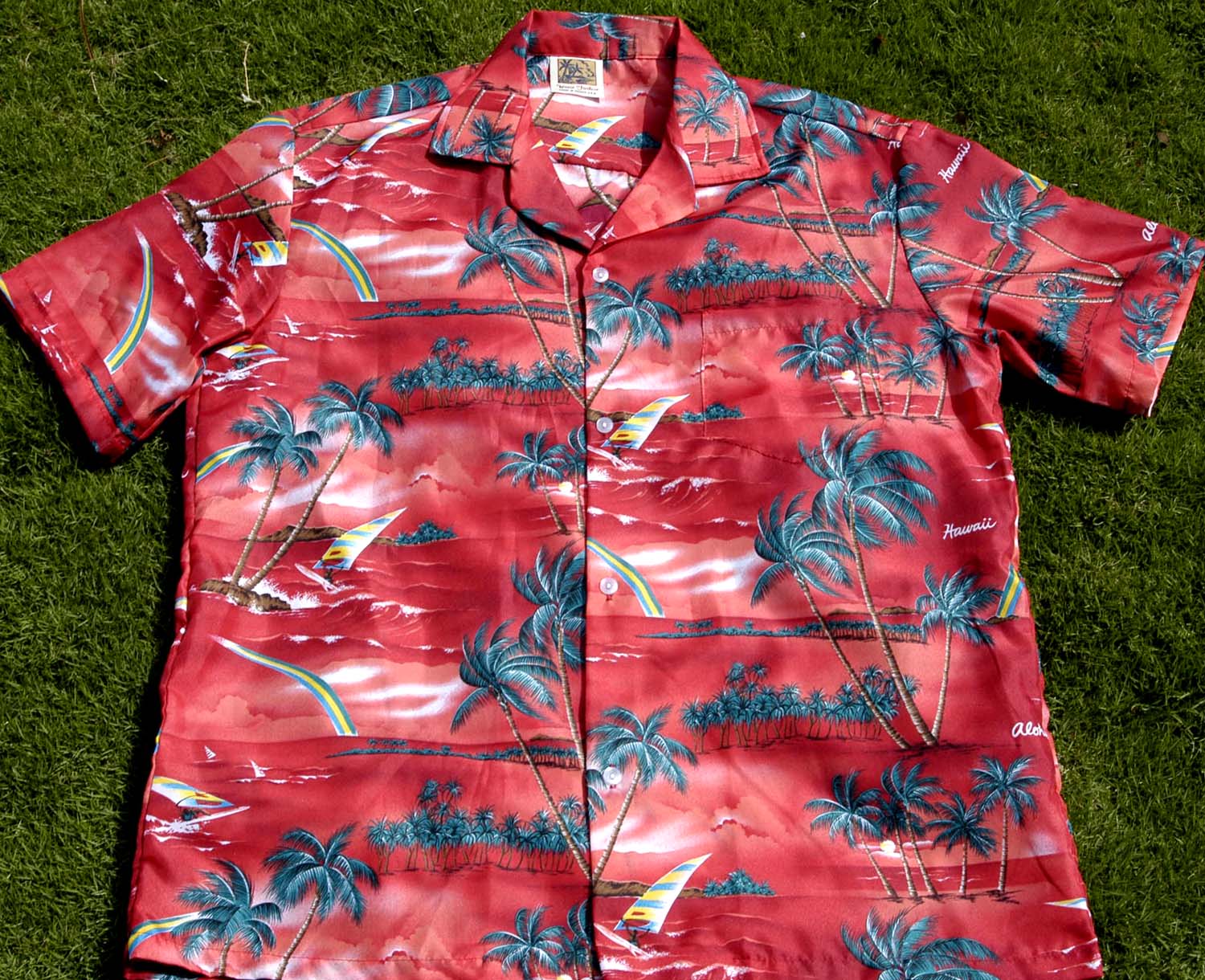 Hawaiian Shirt  100% polyester<br>#32 Rainbow Red